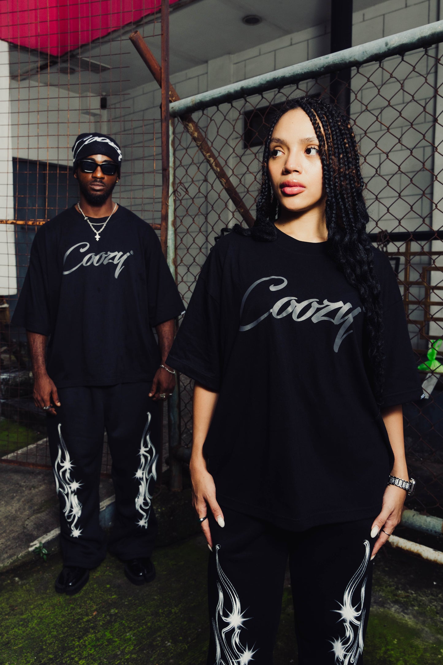 BLACK CHERUB TEE