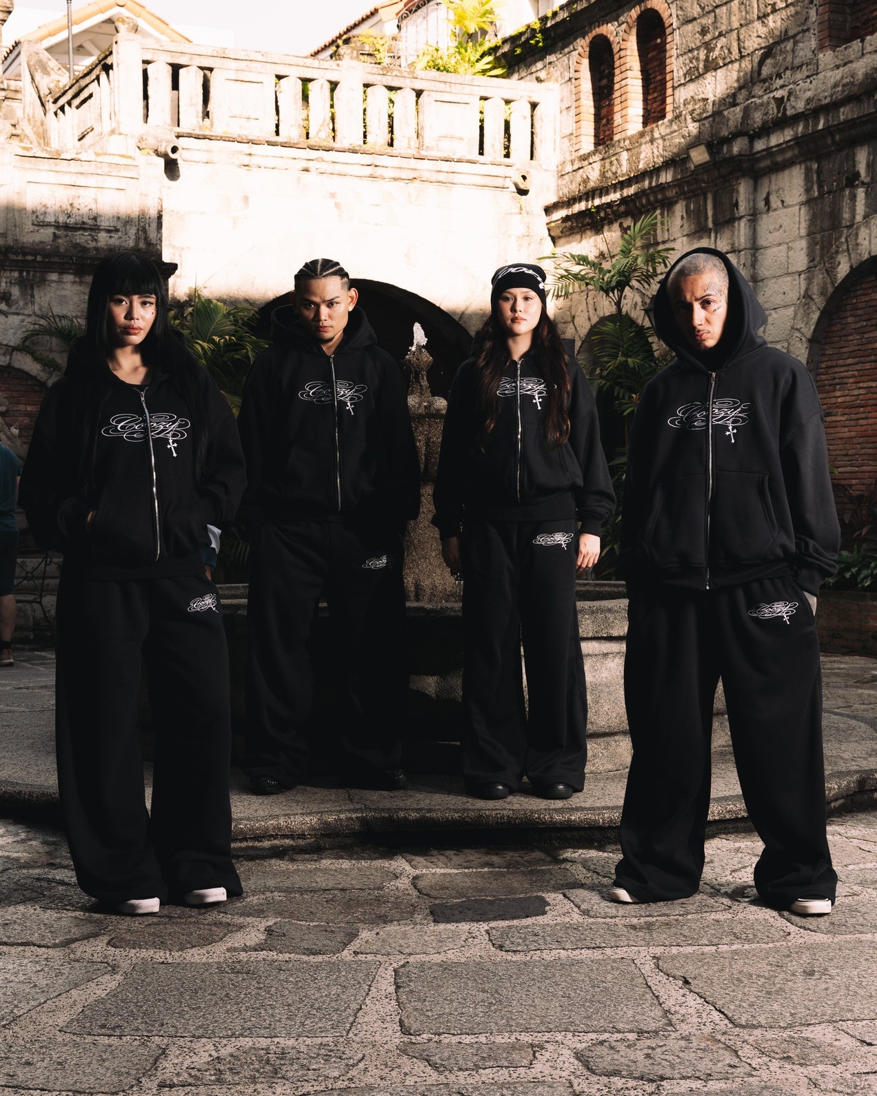 CORELINE EMBRO PANTS